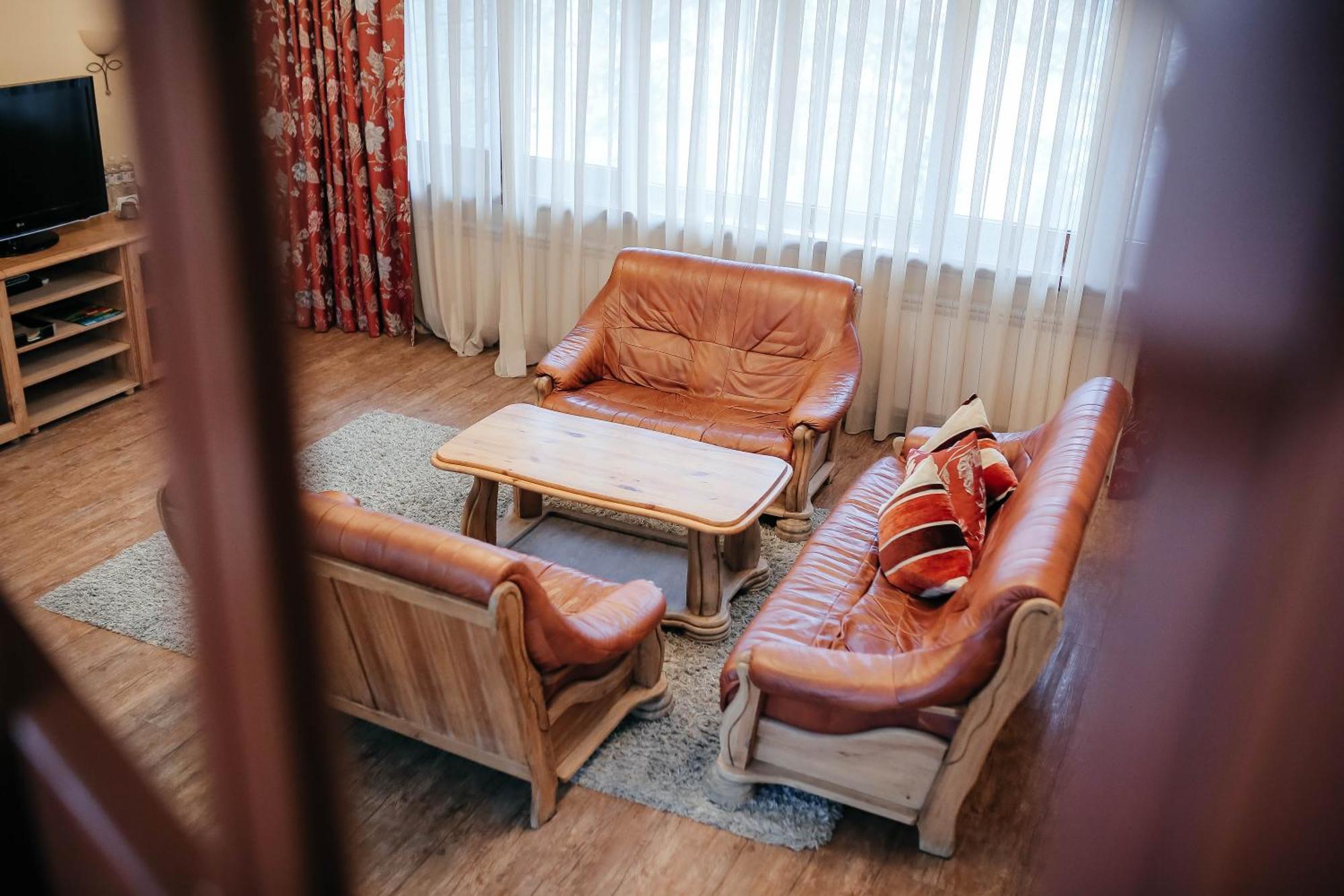 Тау-House Hotel Kok-Shoky Exterior photo